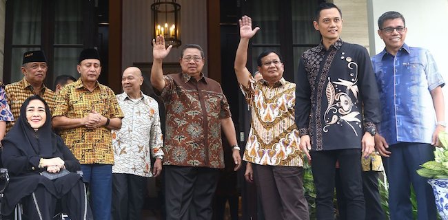 Kritikus Di Lereng Merapi: Aura Kemenangan Prabowo Kian Terasa