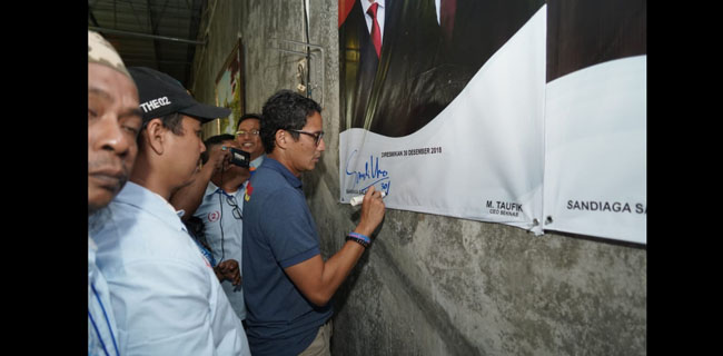 Sandi Resmikan Posko Pemenangan Di Kampung Halaman Jokowi
