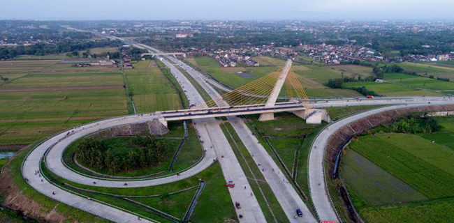 Istana Pasir Itu Bernama Infrastruktur