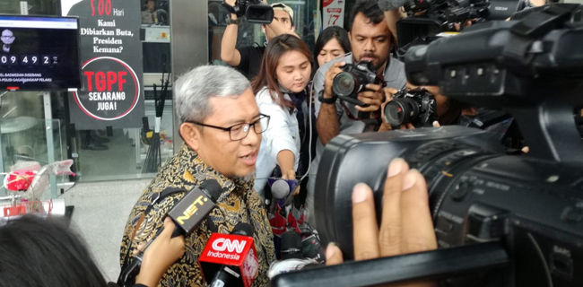 Akhirnya Mantan Gubernur Jabar Ahmad Heryawan Penuhi Panggilan KPK