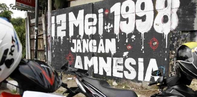 Sepenggal Kisah 12 Mei 1998