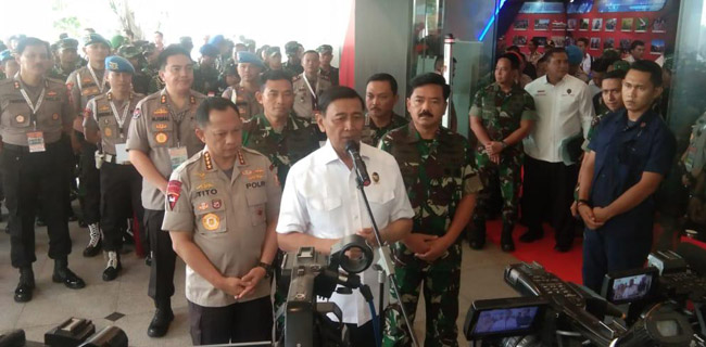 Wiranto Minta TNI-Polri Bersinergi Dengan Kepala Daerah