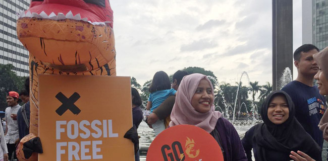 'T-Rex' Ramaikan Kampanye Energi Bersih Di CFD