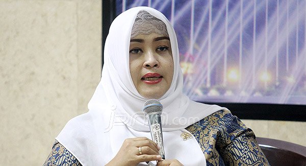 Alumni Terjebak Saling Dukung, Fahira Idris Minta Kampus Berani Gelar Debat Capres