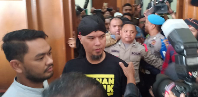 Dipindah Ke Surabaya, Jaksa Mau Enaknya Sendiri Terhadap Ahmad Dhani