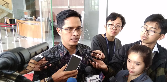 KPK Periksa 10 Anggota DPRD Lampung Tengah Untuk Suap Bupati