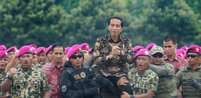 Perjuangkan <i>Stolen Assets</i>, Jokowi Bisa Lebih Heroik