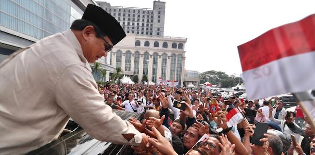 Prabowo Ajak Warga Sumut Rebut Kembali Kehormatan Indonesia
