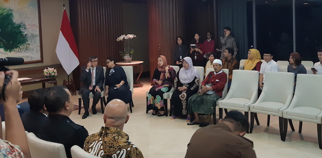 Siti Aisyah Resmi Diserahkan Ke Keluarga