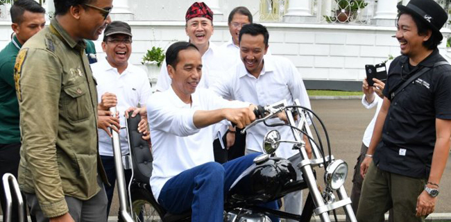 Presiden Jokowi Beri Pengarahan Acara Milenial Safety Road Di Palembang