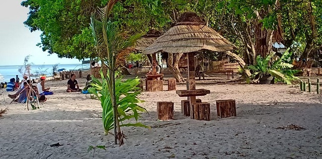 Desa Gorua Bisa Bersaing Wisata Pantai Gorango