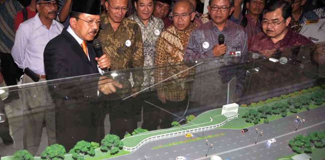 Jokowi Klaim MRT Berkat Keputusannya, Sejarah: Foke <i>Groundbreaking</i> Tahun 2012