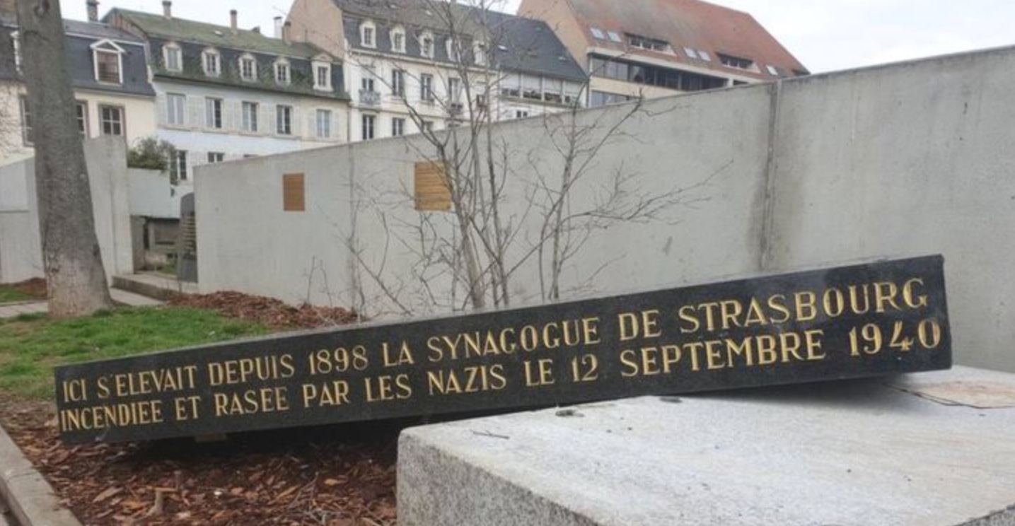 Anti Semitisme Meningkat, Monumen Di Sinagoge Mengalami Vandalisme