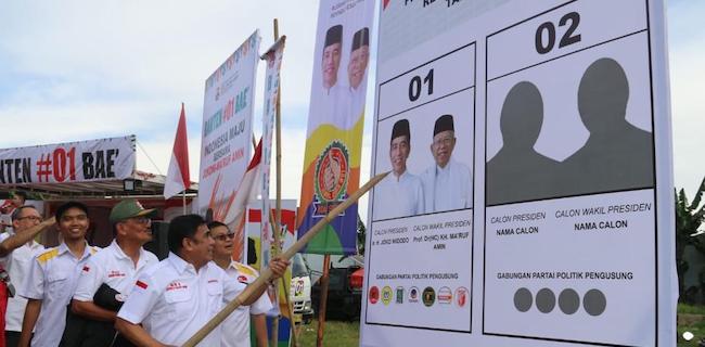 Kampanye Terbuka, Relawan Jokowi Gelar Pawai Budaya Di Pondok Aren