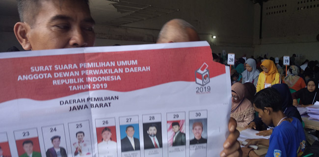 KPU Sukabumi Temukan Ratusan Surat Suara DPD RI Rusak