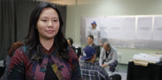 Livi Zheng Filmkan Penghitungan Suara Di Los Angeles