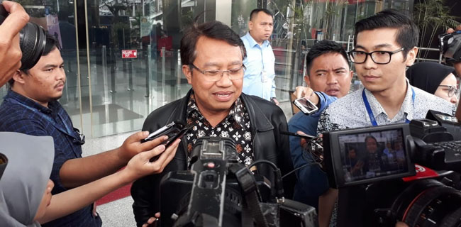 Dirut PJB Tak Tahu Ada Bagi-Bagi Fee Proyek PLTU Riau-1