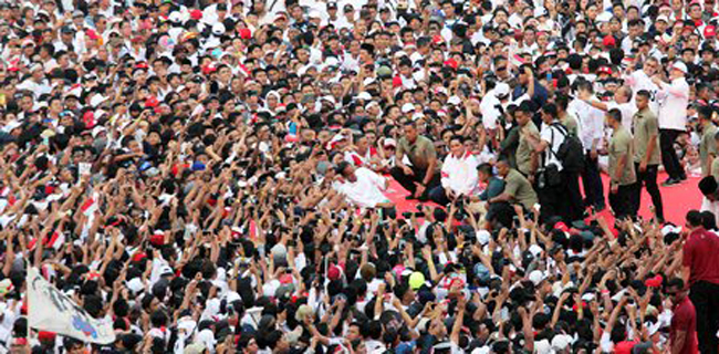 Kampanye Akbar Jokowi Di GBK Hasilkan 147,6 Ton Sampah