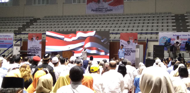 Prabowo Syukuran Kemenangan Bareng Pendukung Di Padepokan Pencak Silat