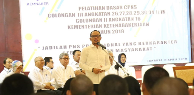 Hanif Dhakiri Pesan Empat Hal Kepada CPNS Kemnaker