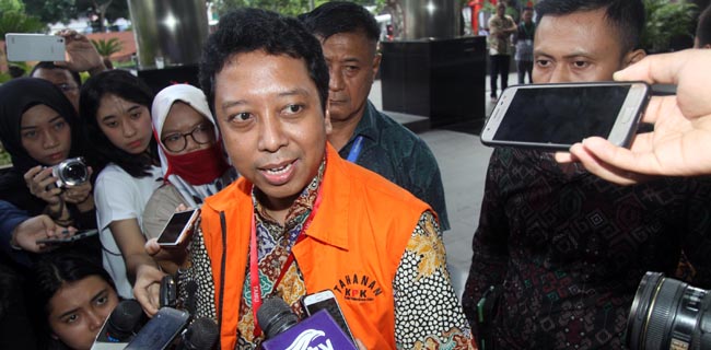 KPK Periksa Anak Buah Menteri Lukman