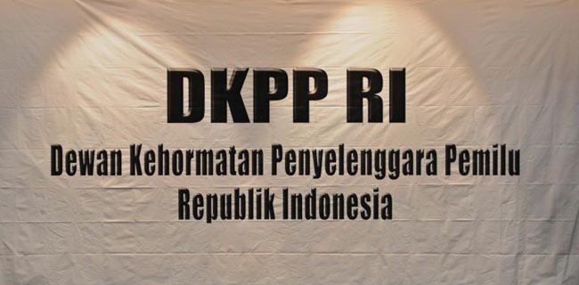PDIP Surabaya Tuding Bawaslu  'Bermain' Dengan Caleg