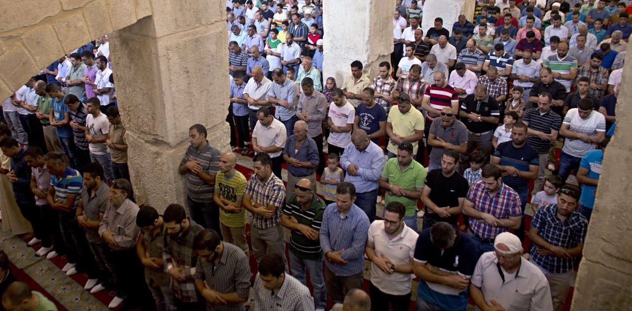Masjid Al Aqsa Dan Katedral Notre Dame Terbakar Di Saat Bersamaan
