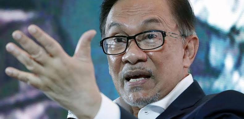 Akun Sosial Media Kantor Anwar Ibrahim Dilanda Serangan Siber