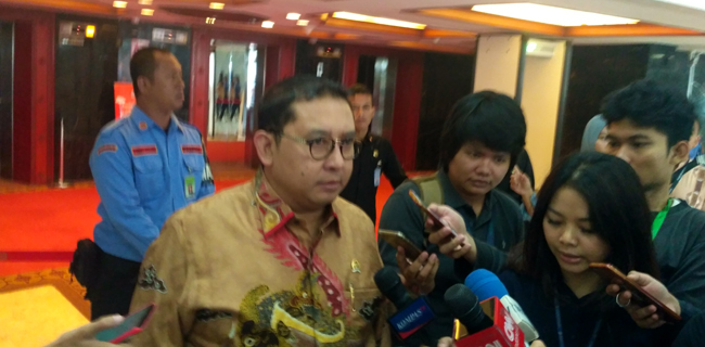 SPDP Prabowo Dibatalkan, Fadli Zon: Polisi Tidak Profesional<i>!</i>