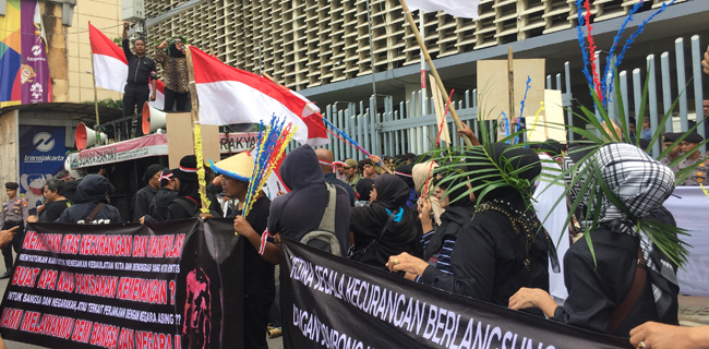 Massa Aksi Gerakan Daulat Rakyat Di Bawaslu Tidak Terkait BPN Dan TKN