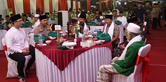 Panglima TNI Buka Puasa Bersama Di Mapolda Banten