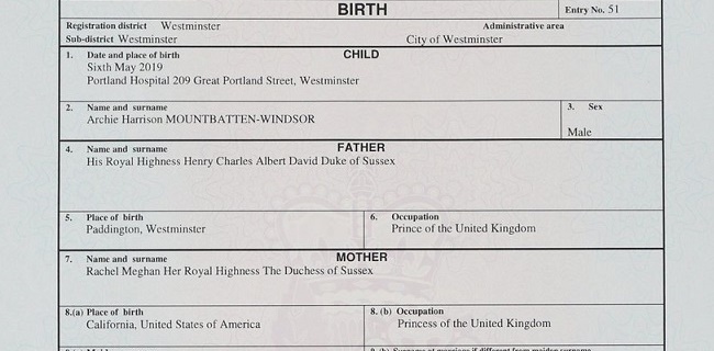 Istana Buckingham Rilis Akta Kelahiran Putra Harry-Meghan