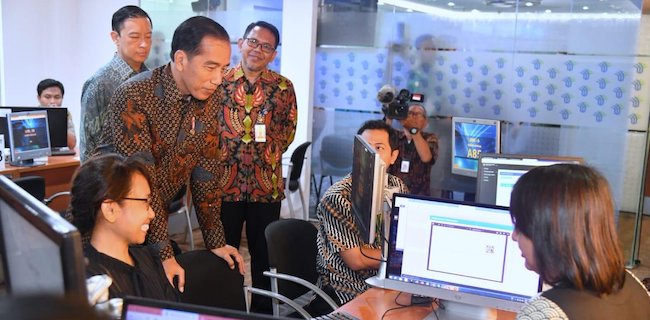 Jokowi: 5 Tahun Lalu Investasi Pembangkit Listrik Butuh 259 Izin, Kini Tinggal 58
