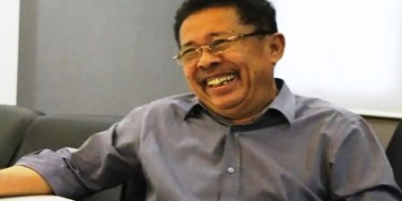 Karni Ilyas Diserbu Netizen Karena Menjadi "Dungu"