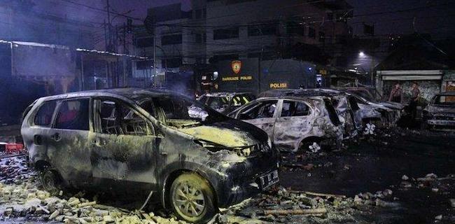 Empat Pembakar Mobil Brimob Ditangkap Polres Jakbar