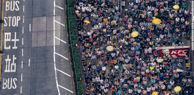 Kubu Oposisi: 1 Juta Warga Hong Kong Turun Ke Jalan