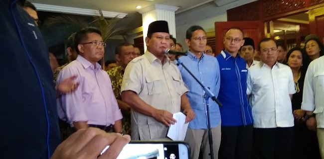 Meski Kecewa, Prabowo-Sandi Terima Putusan MK