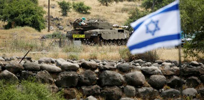 Israel Serang Suriah Pasca Tembakan Roket Di Golan