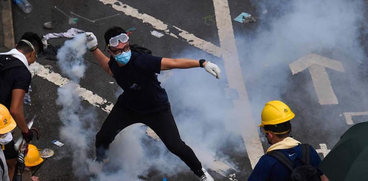 Peluru Karet Dan Gas Air Mata Warnai Unjuk Rasa Tolak RUU Ekstradisi Hong Kong