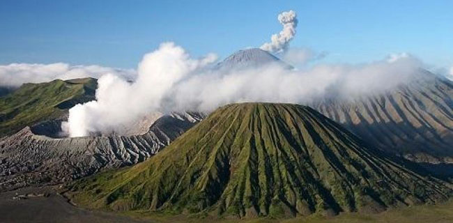 Gunung Bromo Berstatus Waspada