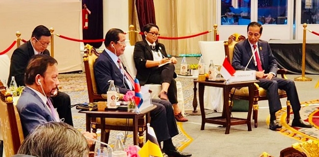 Jokowi Angkat Isu Rakhine State Di KTT Ke-34 ASEAN