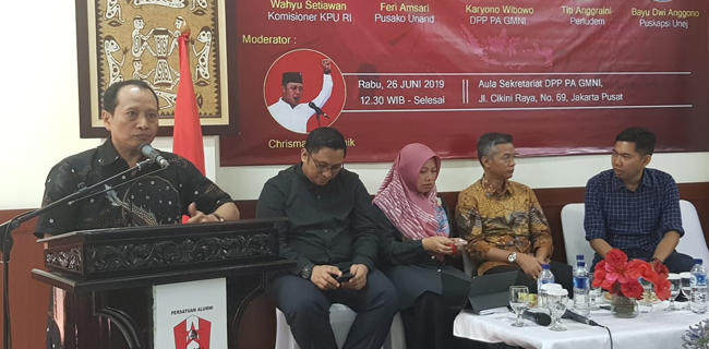 Setelah Putusan MK, Prabowo Dan Jokowi Sebaiknya Segera Bertemu