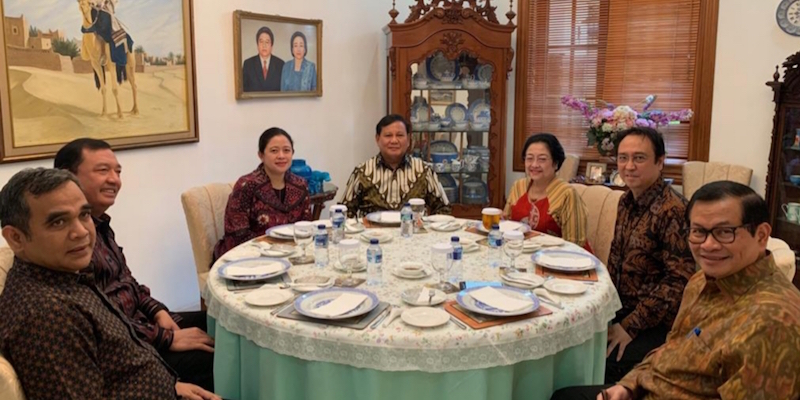 Dari Duet Prabowo-Puan Sampai Foto Taufiq Kiemas Di Ruang Makan
