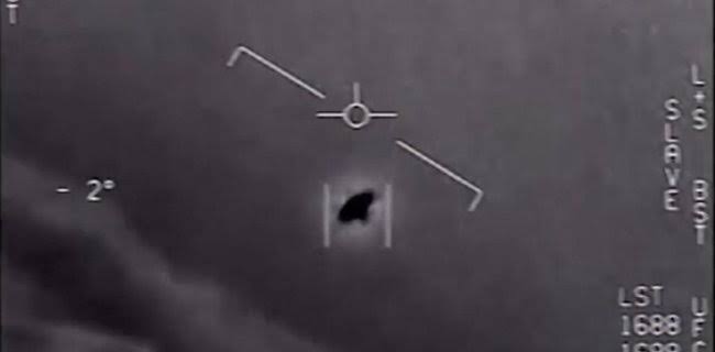Apakah Trump Percaya UFO?