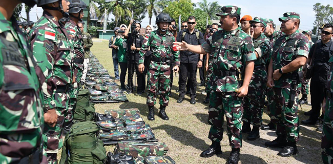 Prajurit TNI Di Perbatasan Harus Kuasai Medan Dan Menyatu Dengan Rakyat