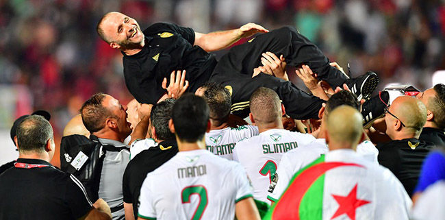 Dianggap Sebagai Pahlawan, Pelatih Aljazair Merasa Bukan Siapa-Siapa