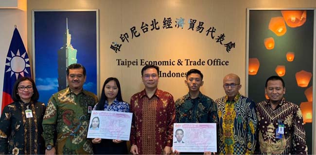 Visa Kloter Pertama PMI Direkrut Pabrik Taiwan Diterbitkan