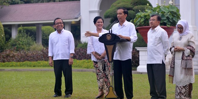 Jokowi Tak Perlu Gengsi Minta Nama Calon Menteri Ke Parpol