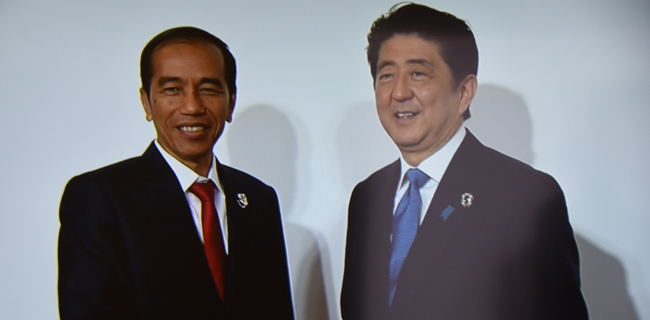 Jokowi Ketemu PM Jepang Cuma 1 Menit, Iwan Sumule: Masalah Bahasa Atau Dianggap Tak Penting?
