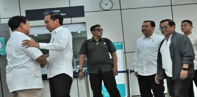 Tidak Ada Deal Soal Habib Rizieq Dalam Diplomasi Gerbong Jokowi-Prabowo